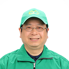 貝坂　高志